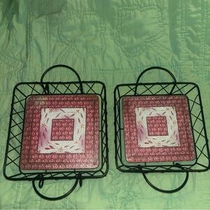 Temptations by Tiara Black Wire Bakeware Holders with Matching Trivets- Set of 2